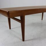 Danish design coffee table by Johannes Andersen for Silkeborg