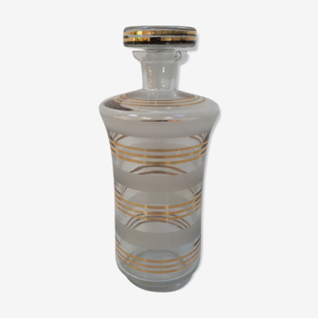 Carafe vintage avec liserés dorés