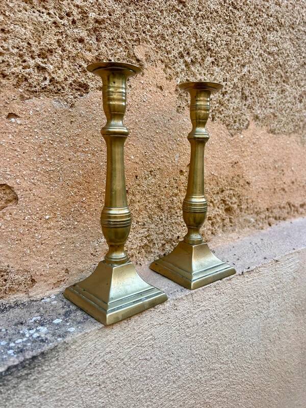 Bougeoirs en laiton