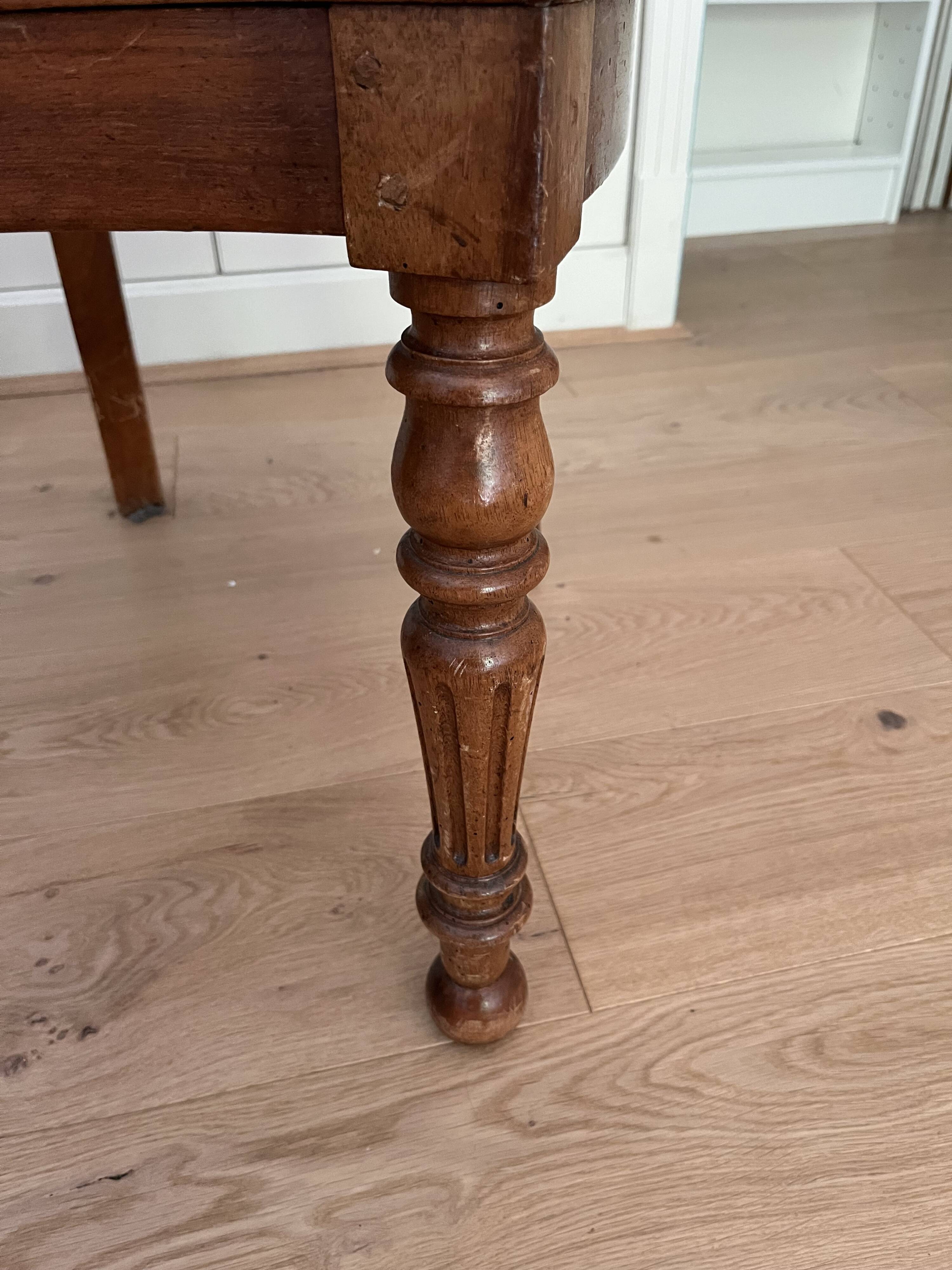 Cane chair in wood, 19th century.