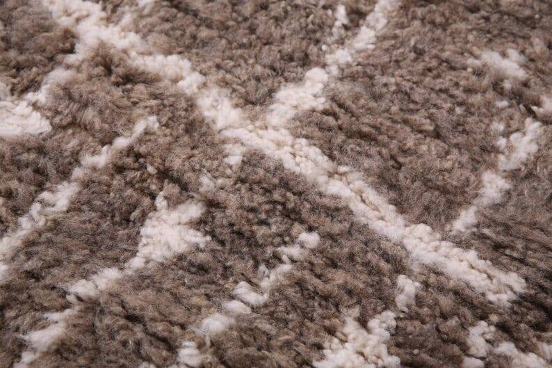Taupe Beni Ourain rug, Moroccan rug 150/250cm