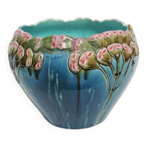 Ancien cache-pot en barbotine fleurs de lotus
