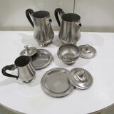 Art Deco-style coffee and tea service