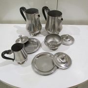 Service à café et à thé de style art déco