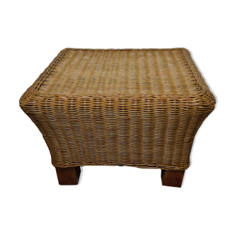 Wicker and bamboo pouf