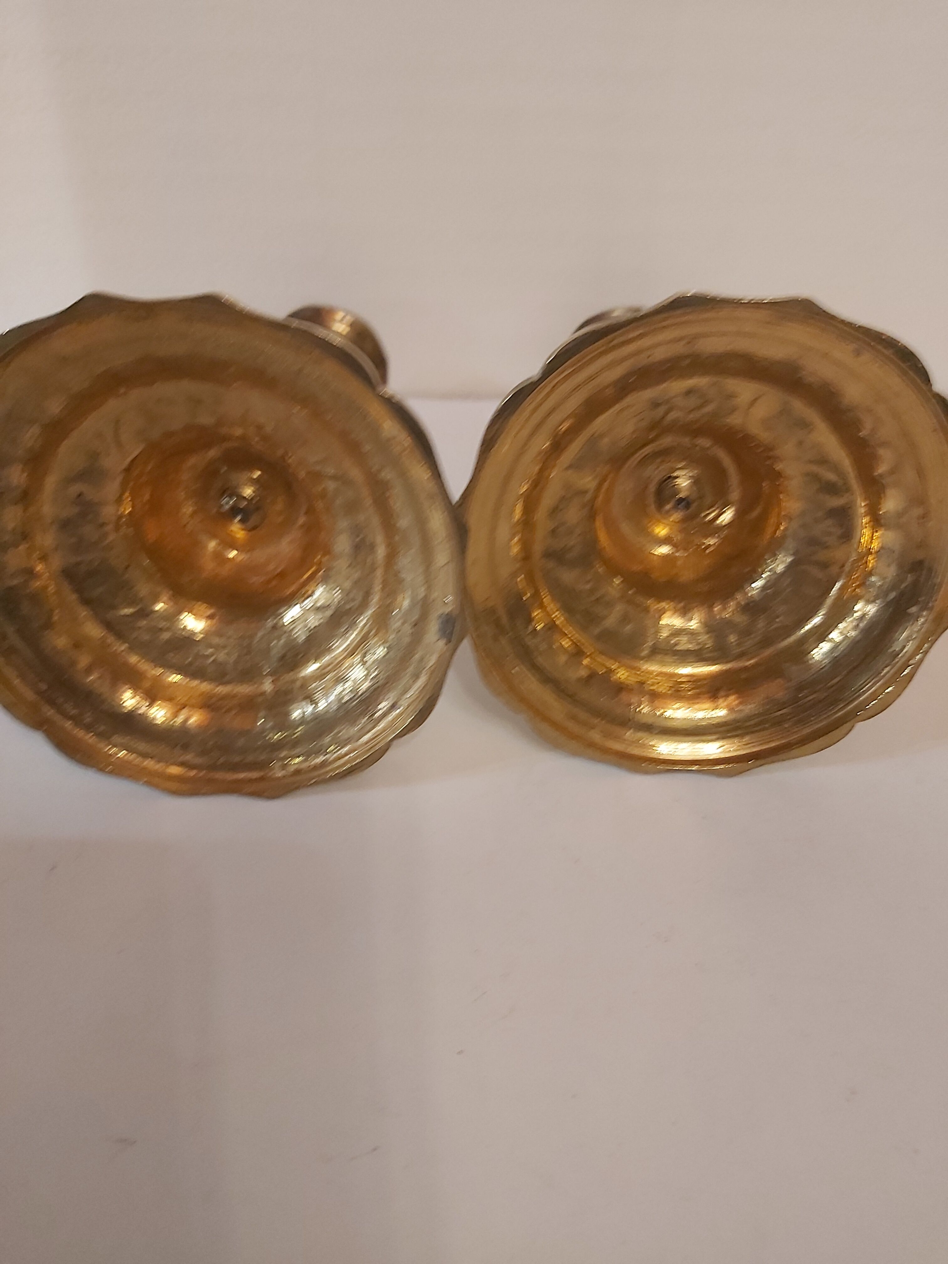 Pair of candlesticks Restoration in gilded bronze