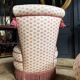 Fauteuil Et Son Pouf De Style Napoléon III à Décor De Noeuds Roses