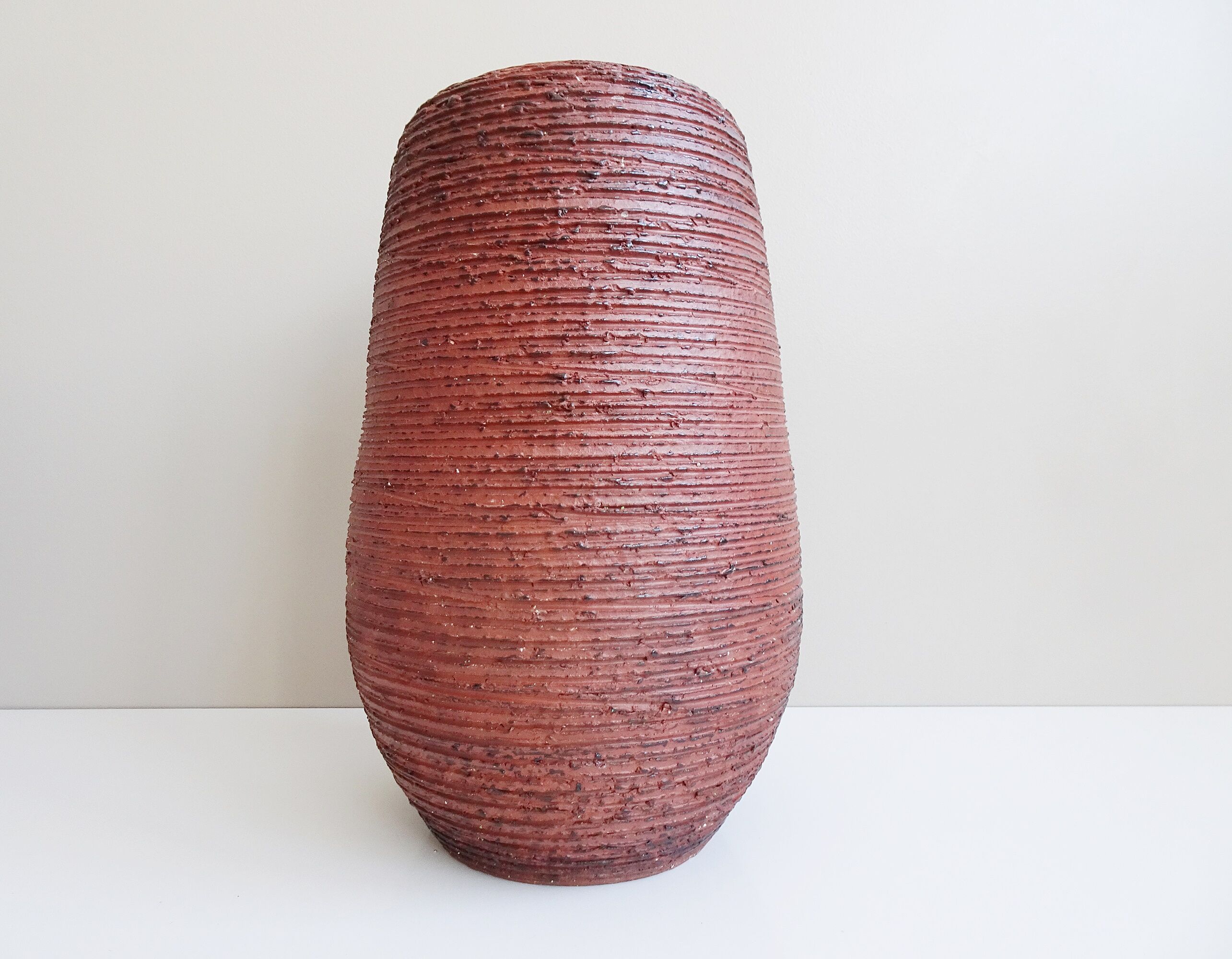 Vase by Spara Ceramics, Chamotte