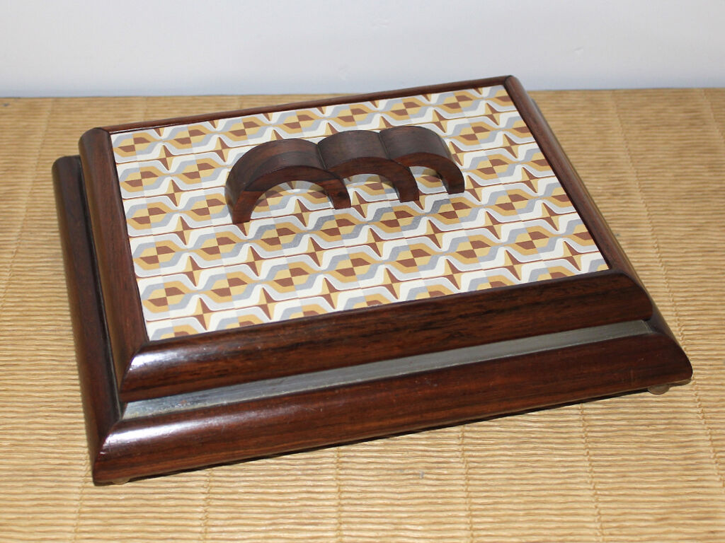 Old wooden box and art-deco metal