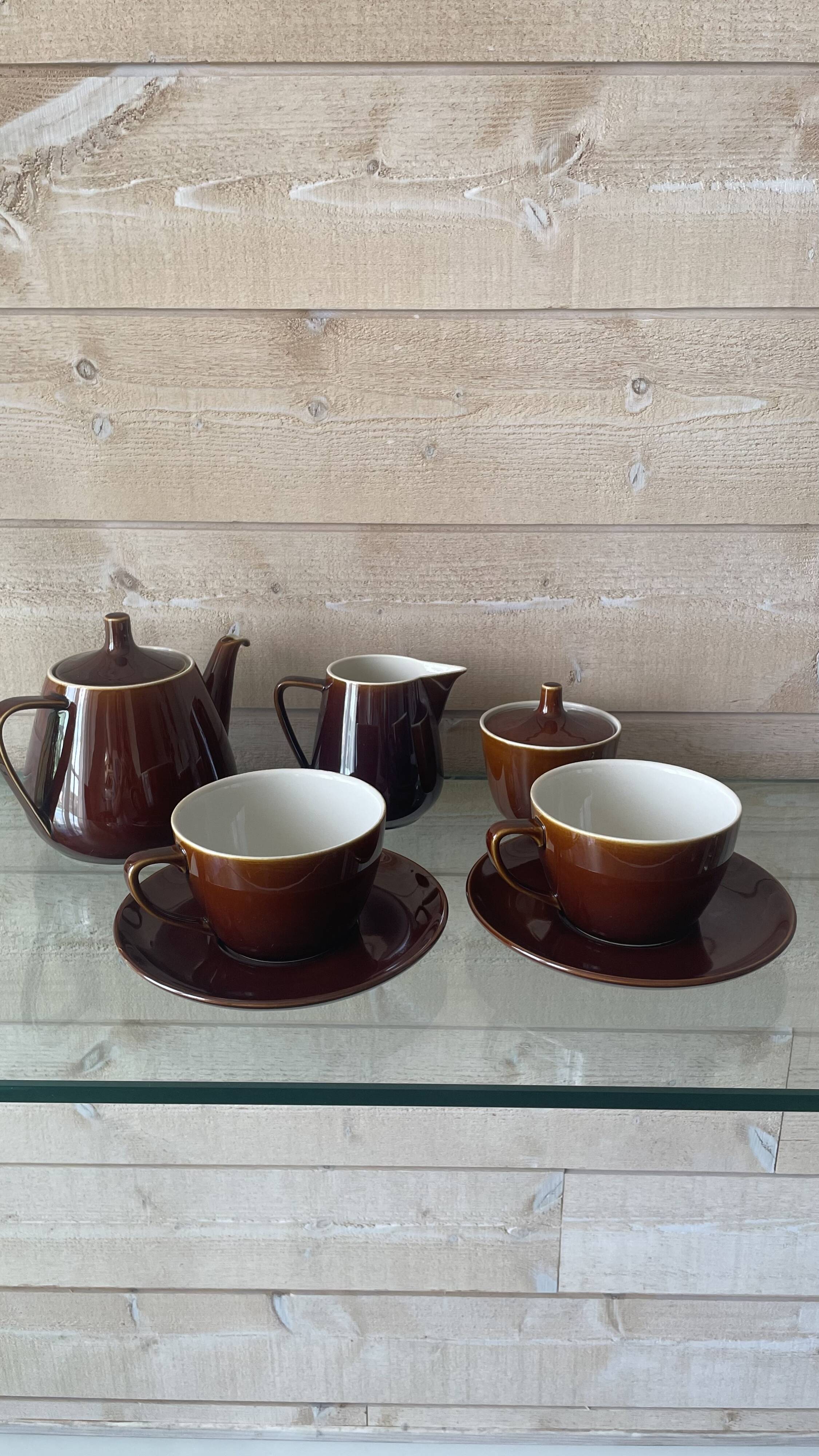 Villeroy and Boch tea service