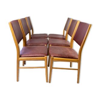 Suite of six chairs in oak and leather