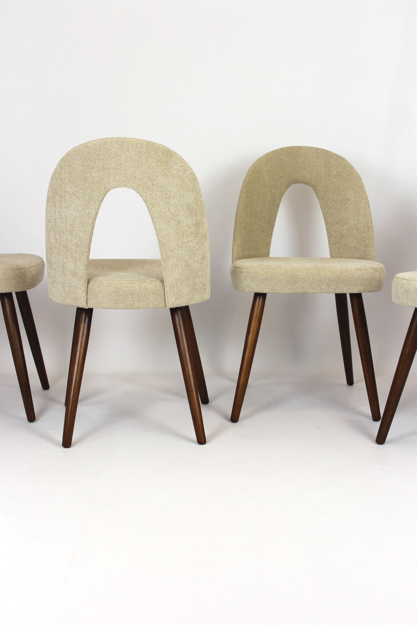 Bouclé Upholstery Dining Chairs by Antonin Suman, 1960s, Set of 8