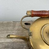 Teapot in gilded brass and wood