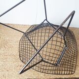 Diamond armchair by Harry Bertoia