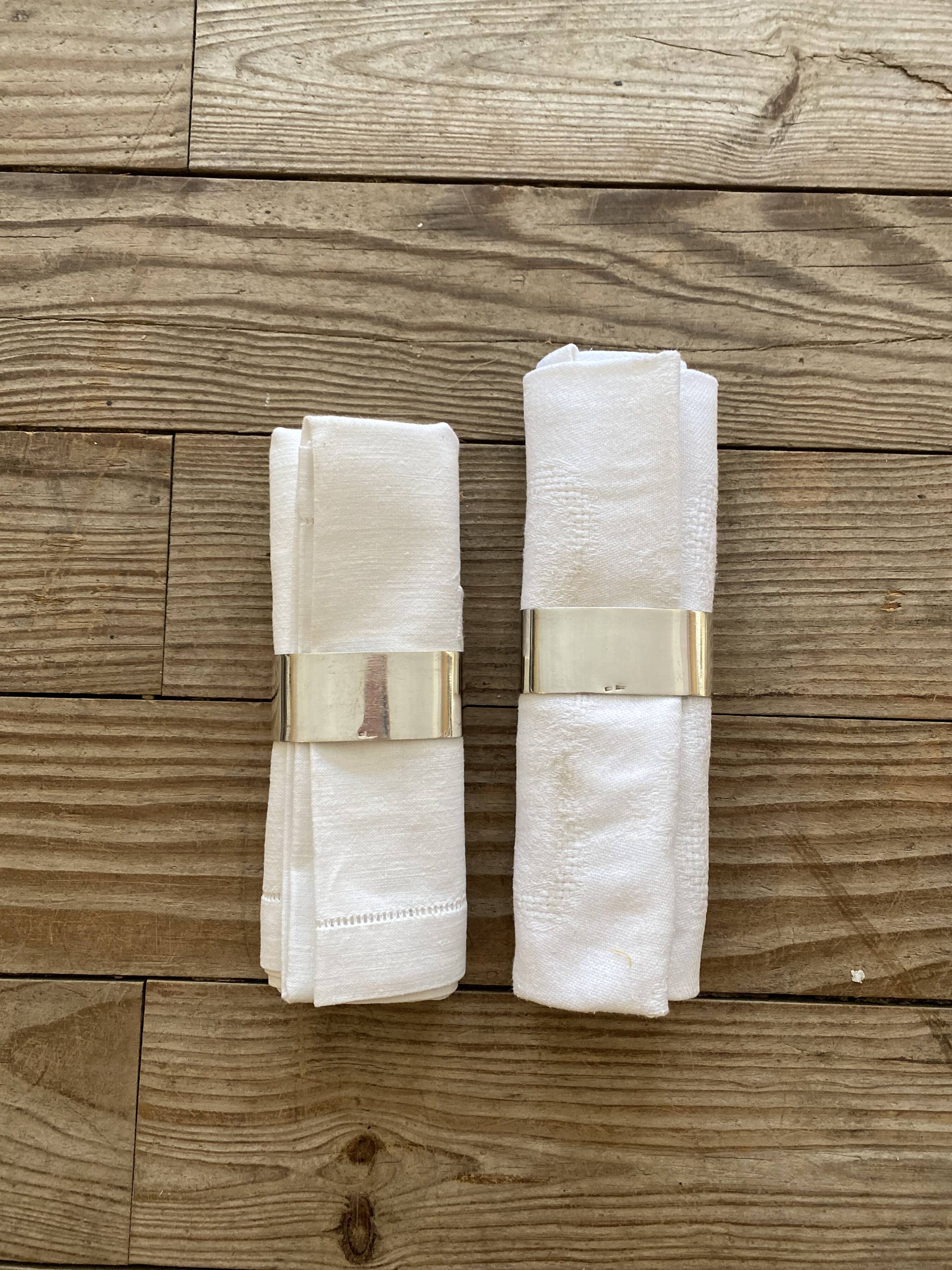 Silver metal towel ring "Madame" - "Sir"