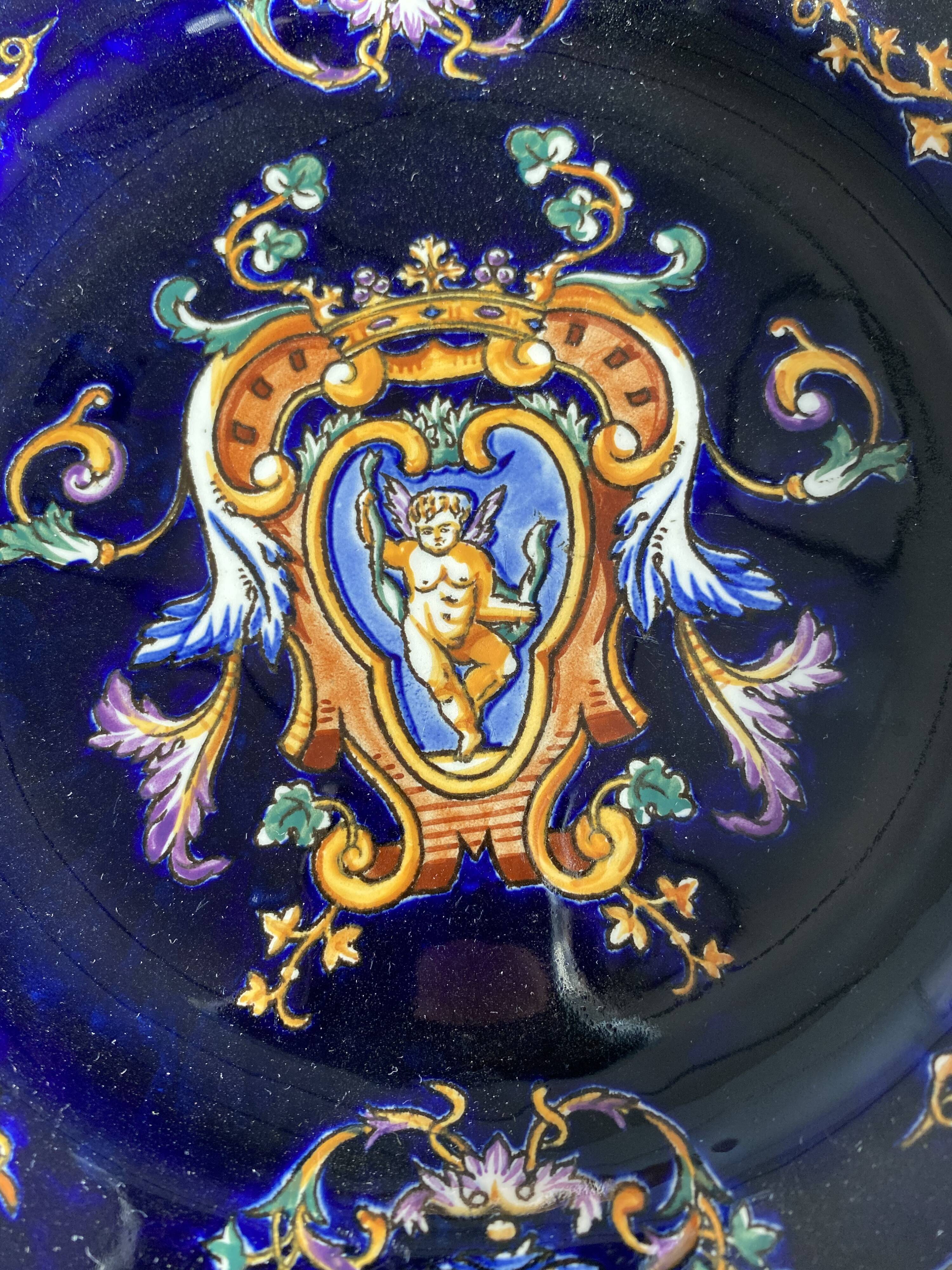 Assiette en porcelaine de Gien série Renaissance