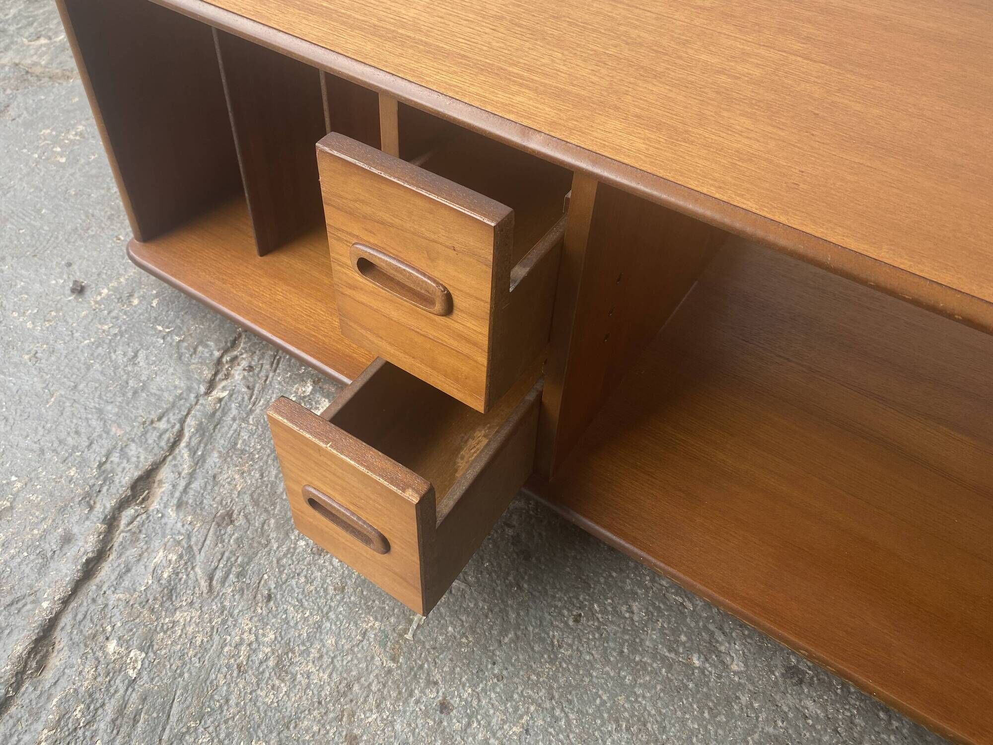 1960/70s Mid-century teak media Unit / TV stand / low cabinet by Meredrew