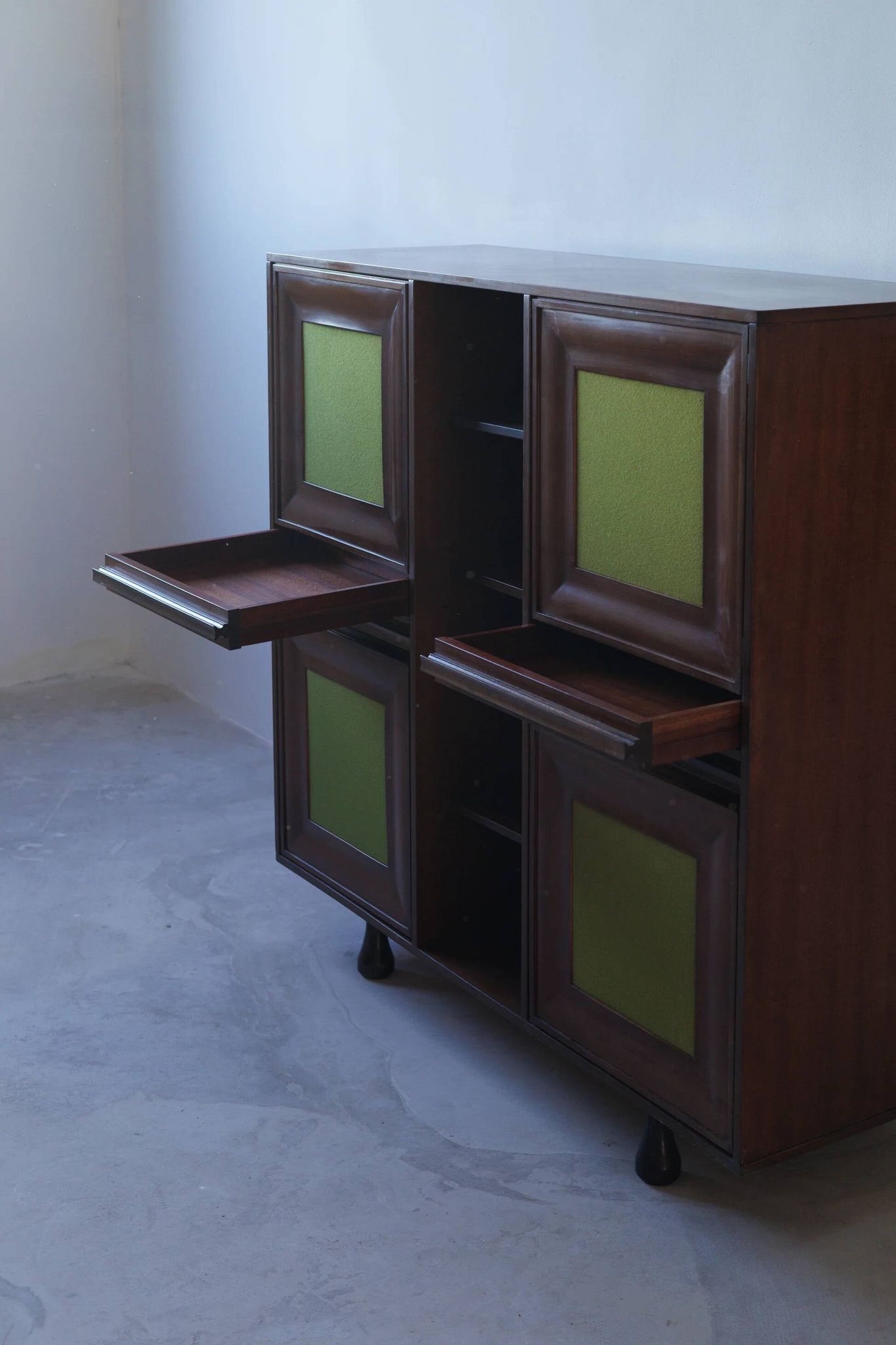 Angelo Mangiarotti for Sorgente dei Mobili | Mahogany cabinet, Italy, 1960s