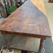 Table de drapier, meuble d'atelier
