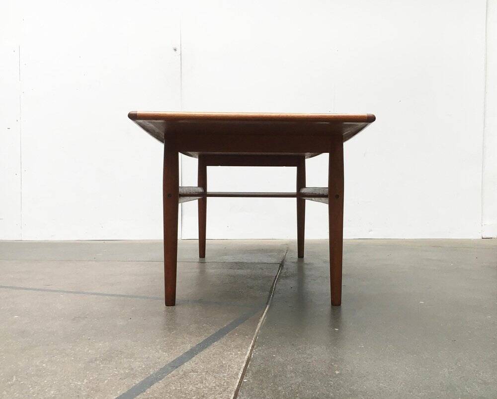 Mid-century Danish teak coffee table by Grete Jalk for Glostrup.