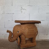 Bout de canapé en forme d'éléphant en rotin dans le gout de Viva Del Sud 1970