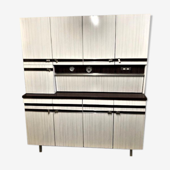 Buffet de cuisine en formica