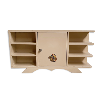 Armoire enfilade de poupée