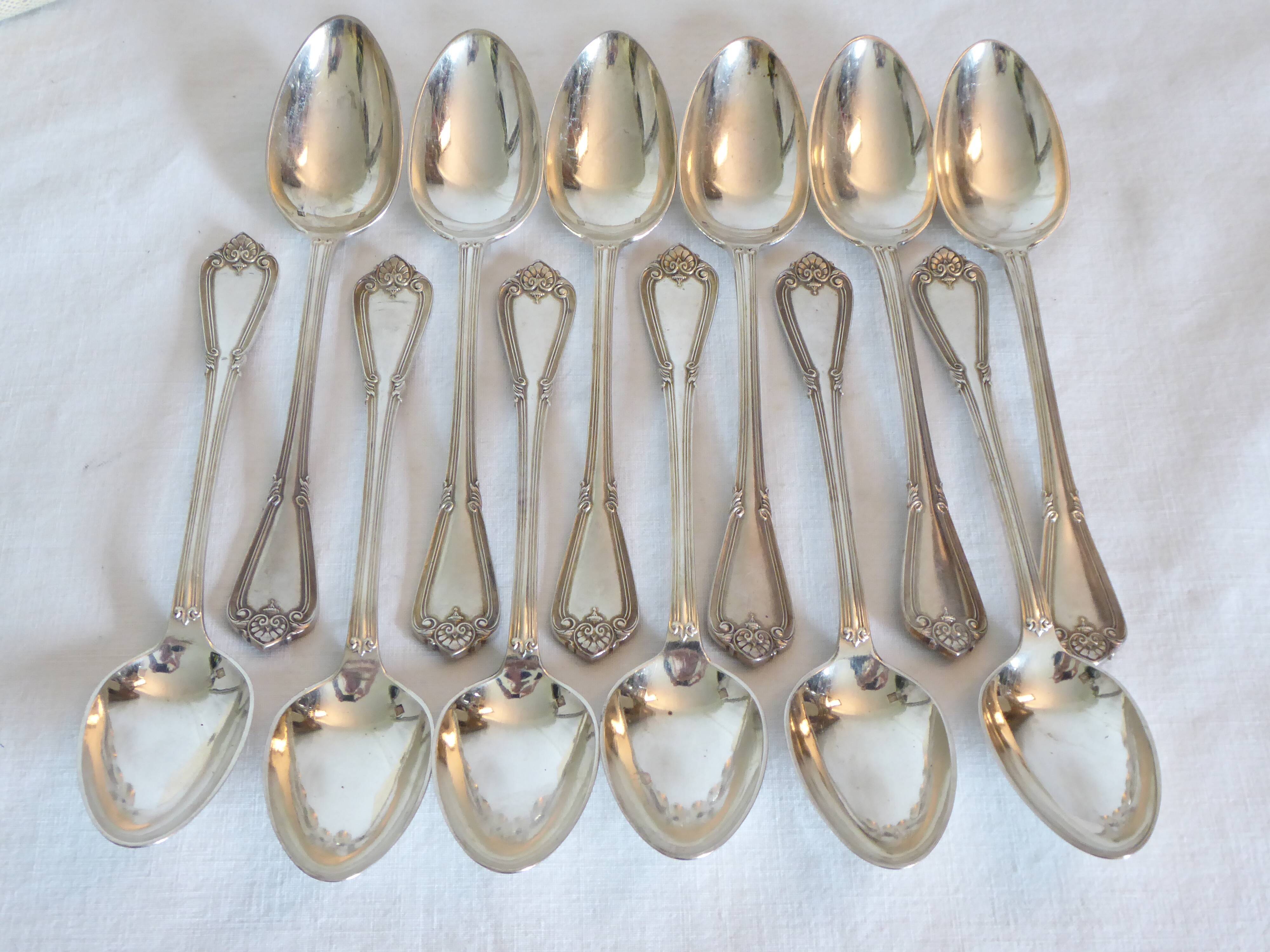 12 spoons in silver metal Alfénide