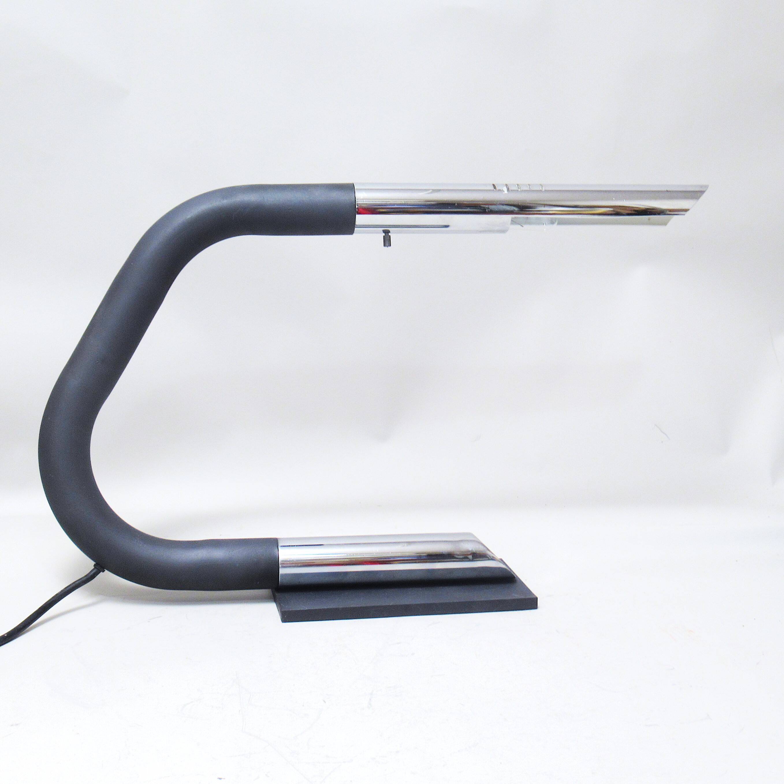 Lampe de bureau italienne Années 70