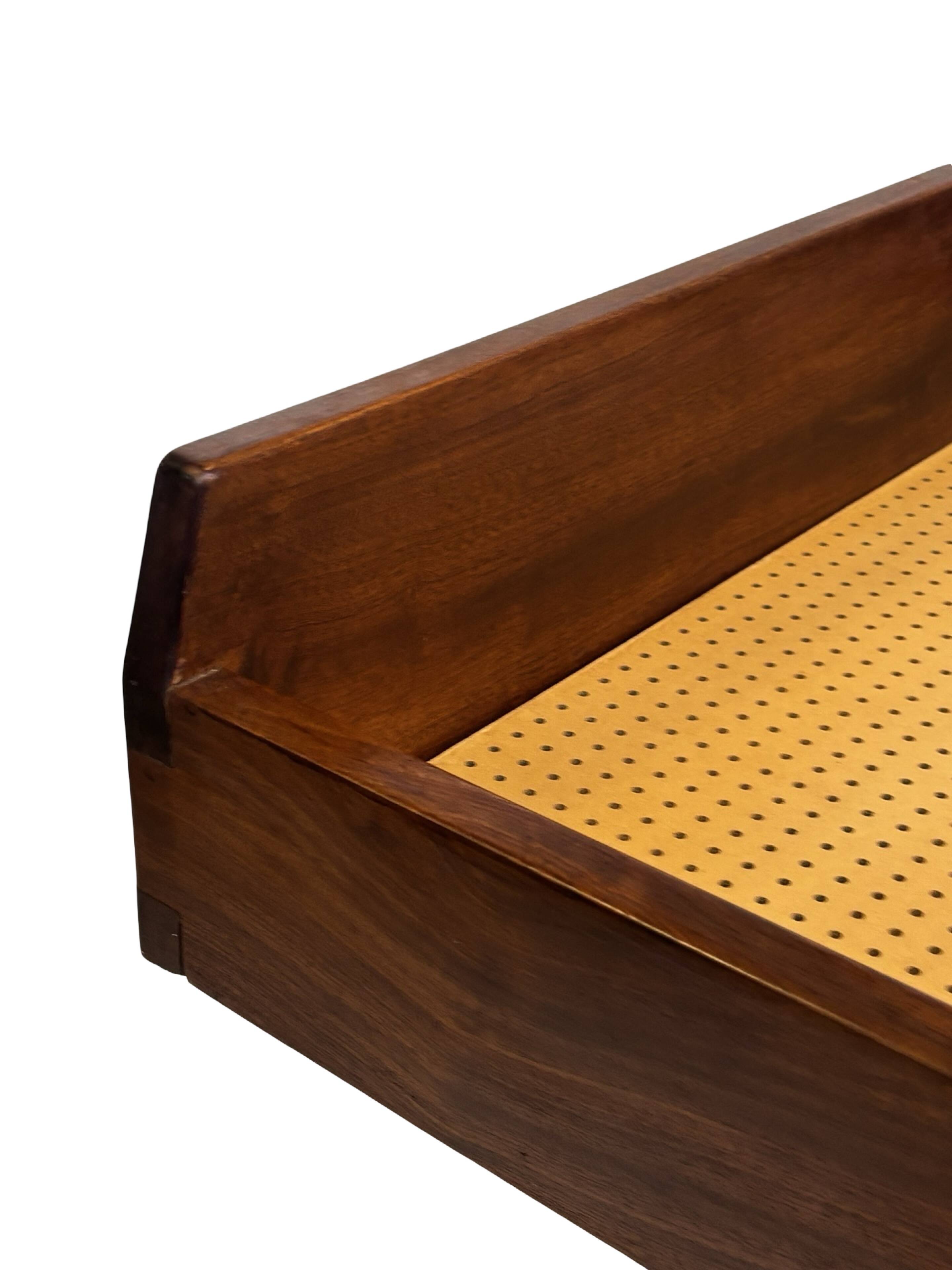 Vintage daybed minimalist design in Teak  960s