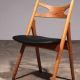 Ensemble de salle à manger complet : 8 chaises Sawbuck CH-29 en teck et table AT 310