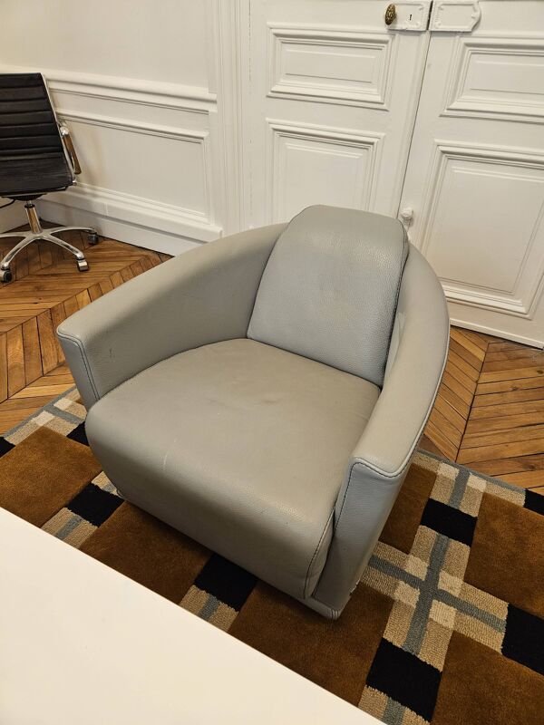 Canapé 3 places, 2 places et un fauteuil en cuir gris Calia Italia