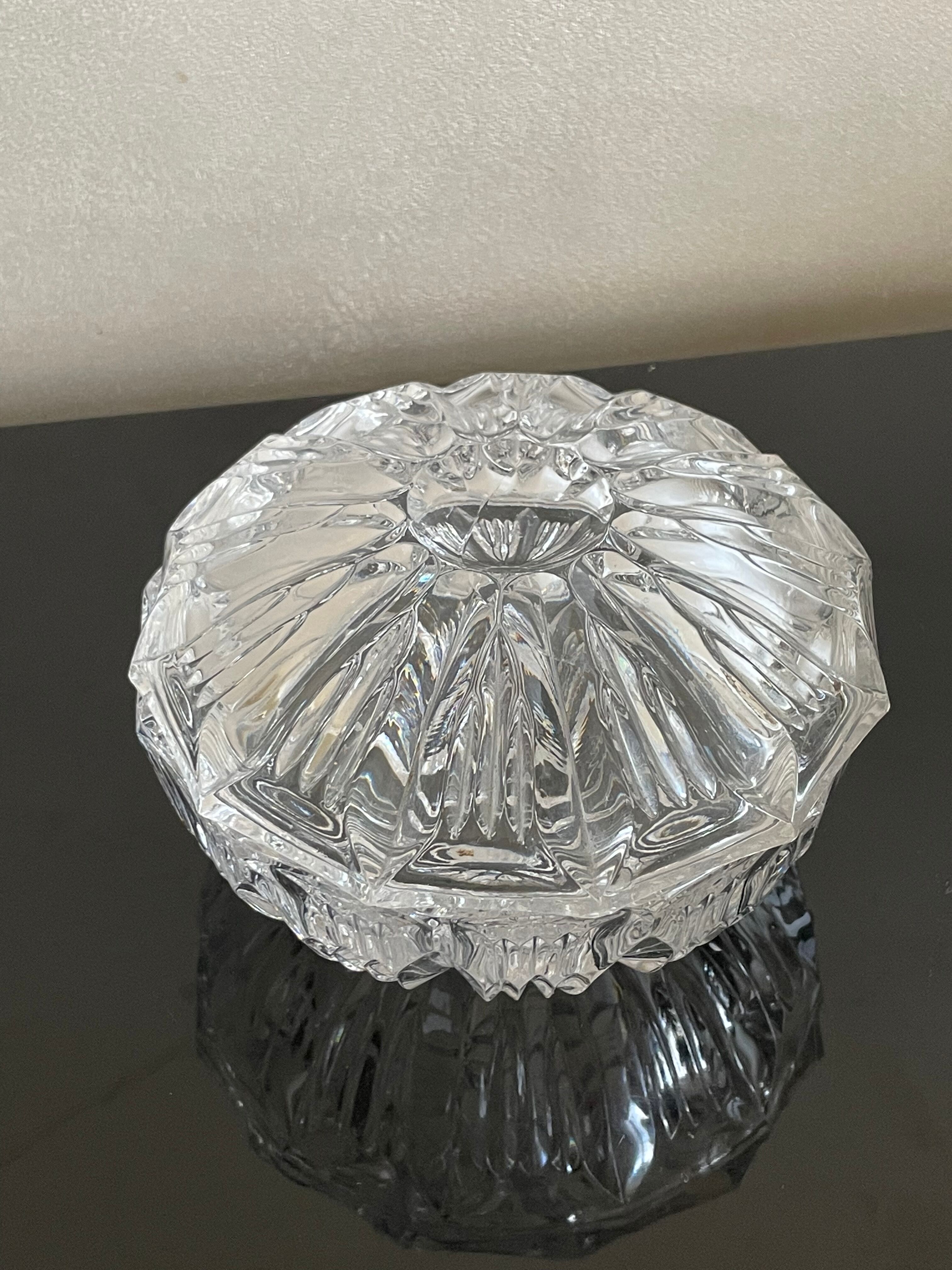 Sucrier bonbonnière coupelle in molded glass