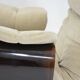 Fauteuil Marsala et son repose-pied Ligne Roset beige clair