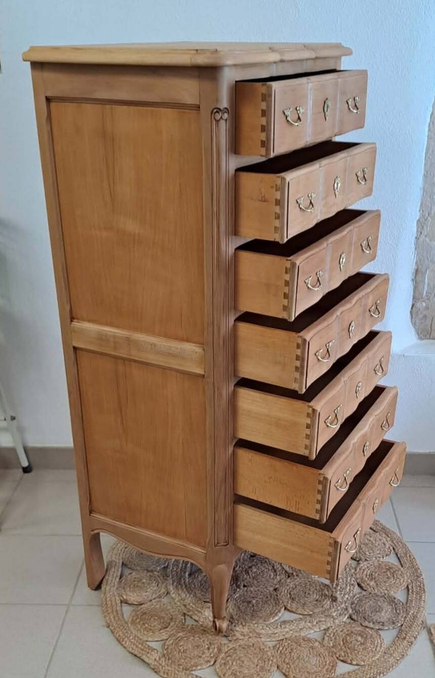 Crossbow week planner in oak
