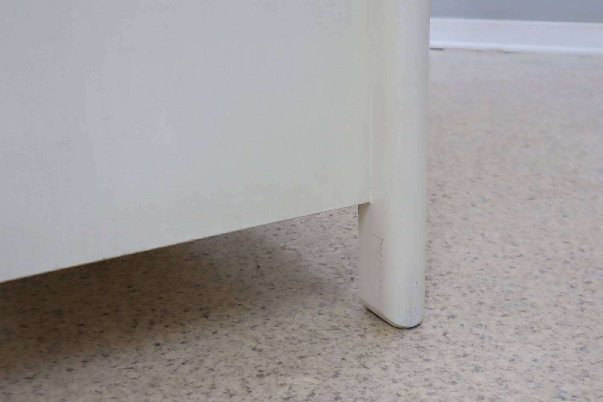 https://ilrestaurato.com/products/saporiti-vintage-chest-of-drawers-dressing-table-1970s
