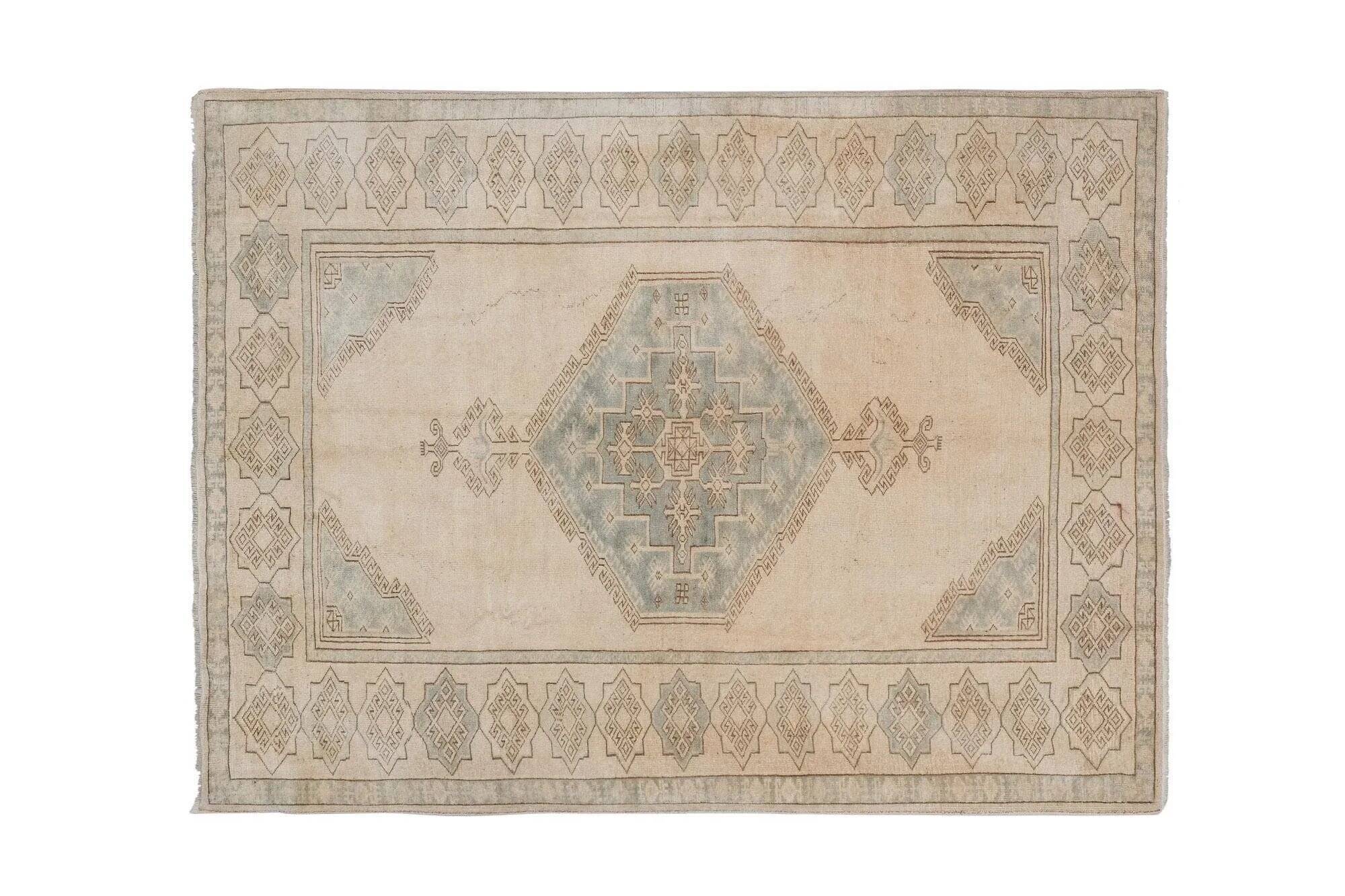 Vintage Turkish carpet handmade 186x238 cm