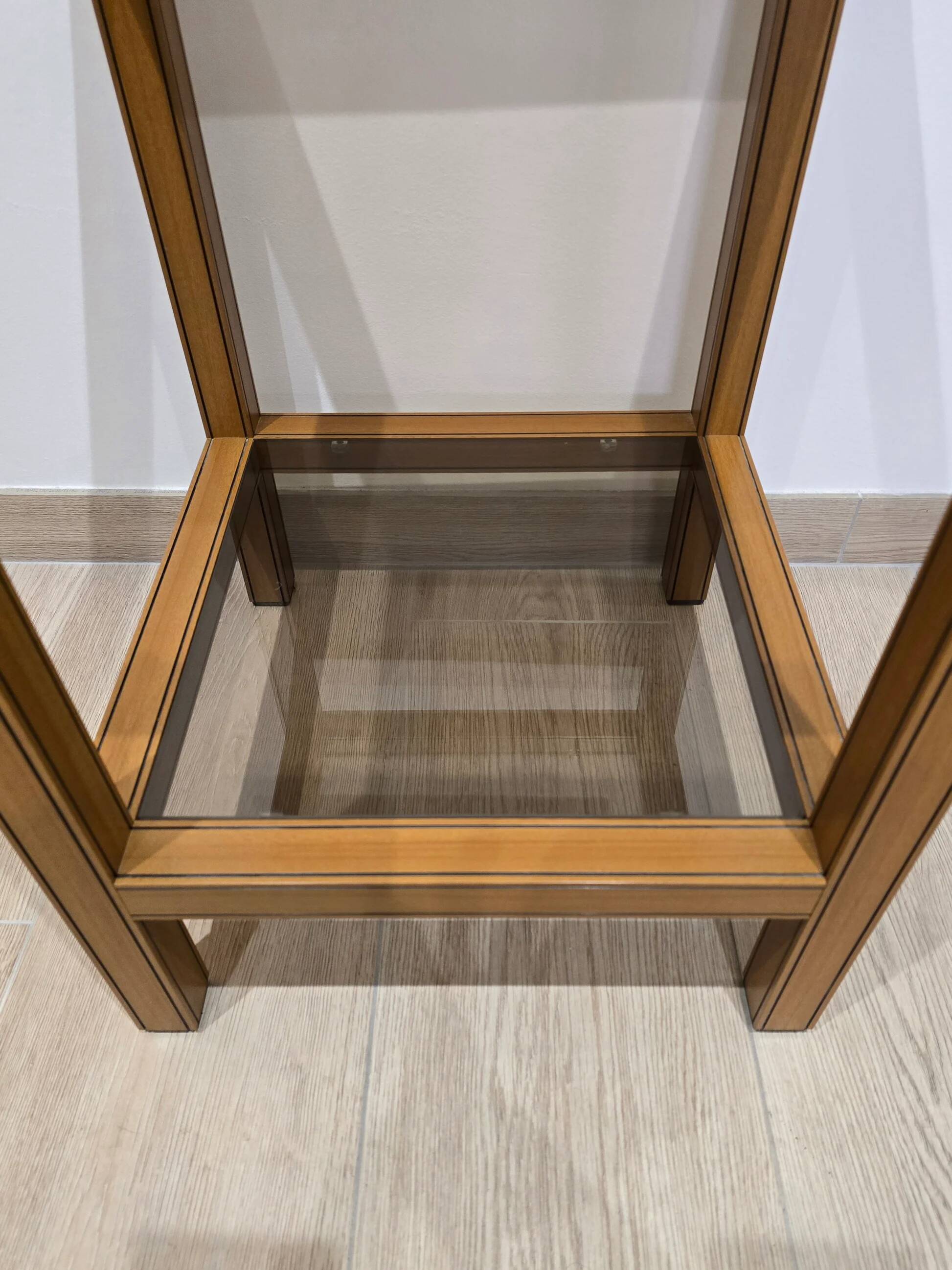 Vintage wood and glass side table – Graphic design – 1970s/1980s