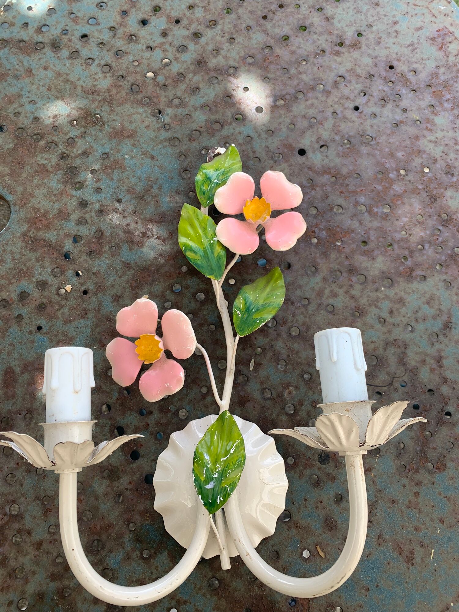 Vegetable wall lamp, pink flowers and green foliage, white, green and pink patina, vintage