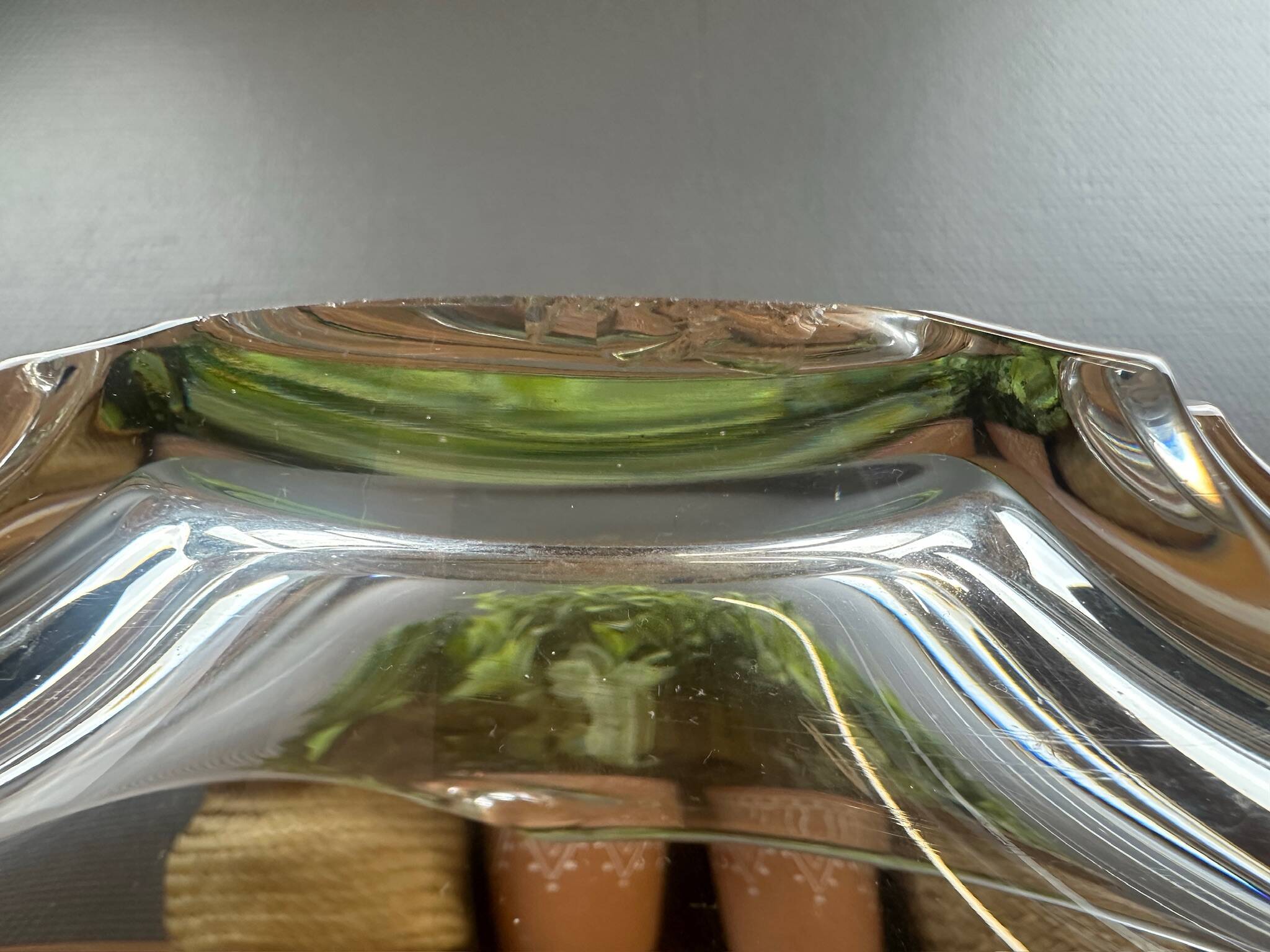 Vintage glass design centrepiece