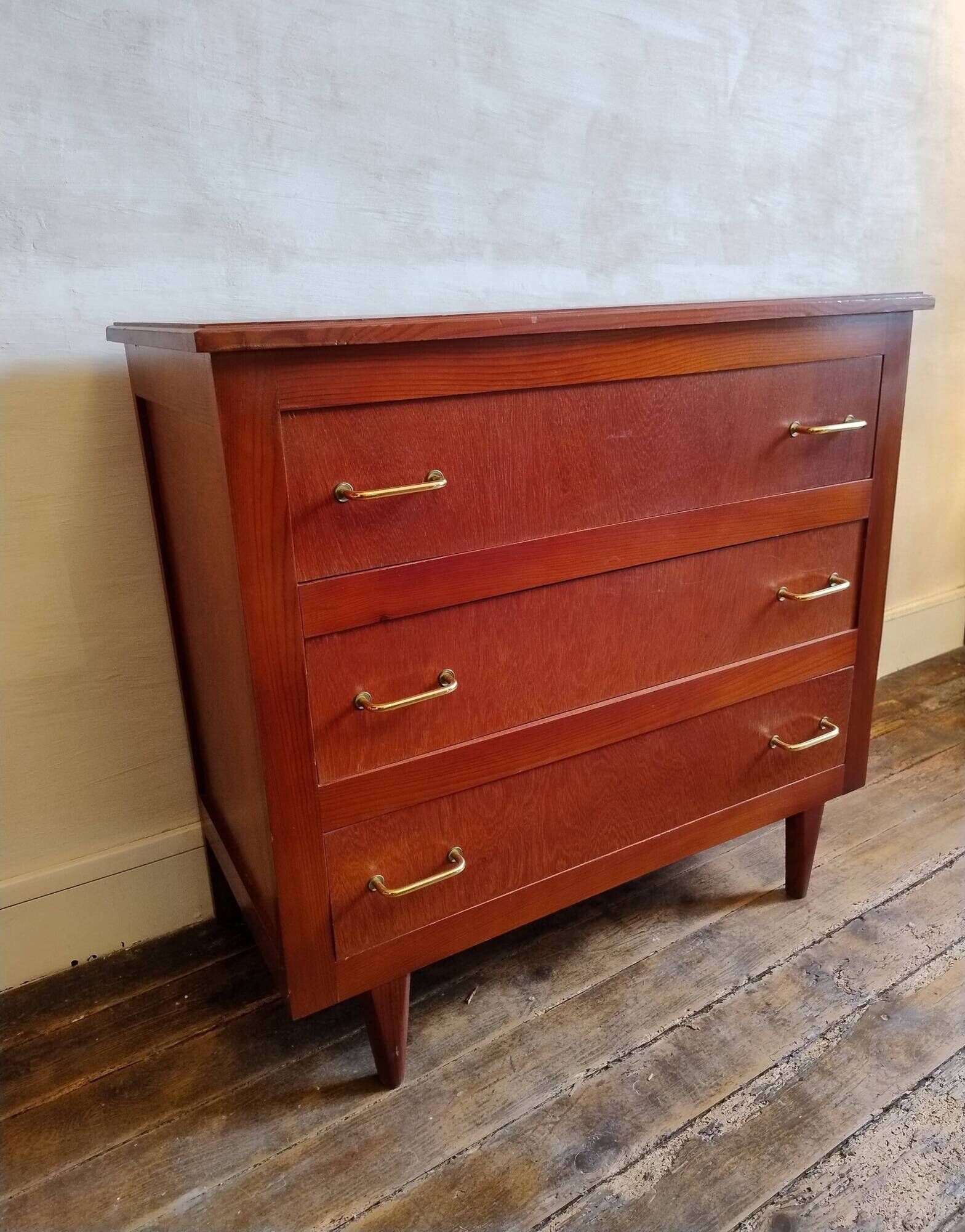 Commode vintage