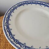 Mikado plate on pedestal from Orchies