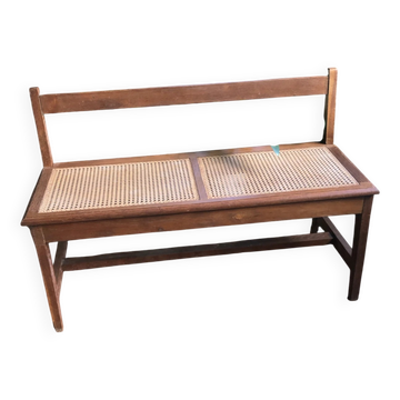 Indoor bench