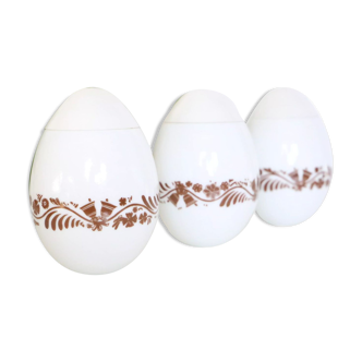 Trio de bonbonnières 'oeufs' en opaline