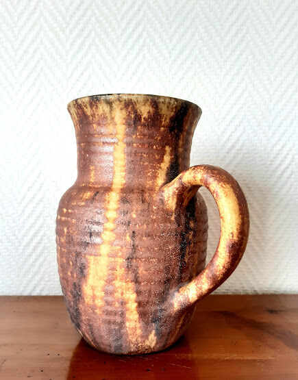 Vintage pitcher in flamed stoneware signed Guy