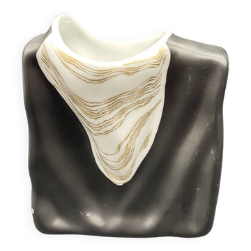 Sculptural vintage vase Eschenbach Bavaria – black and white porcelain