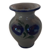 Small gray earth vase 1970