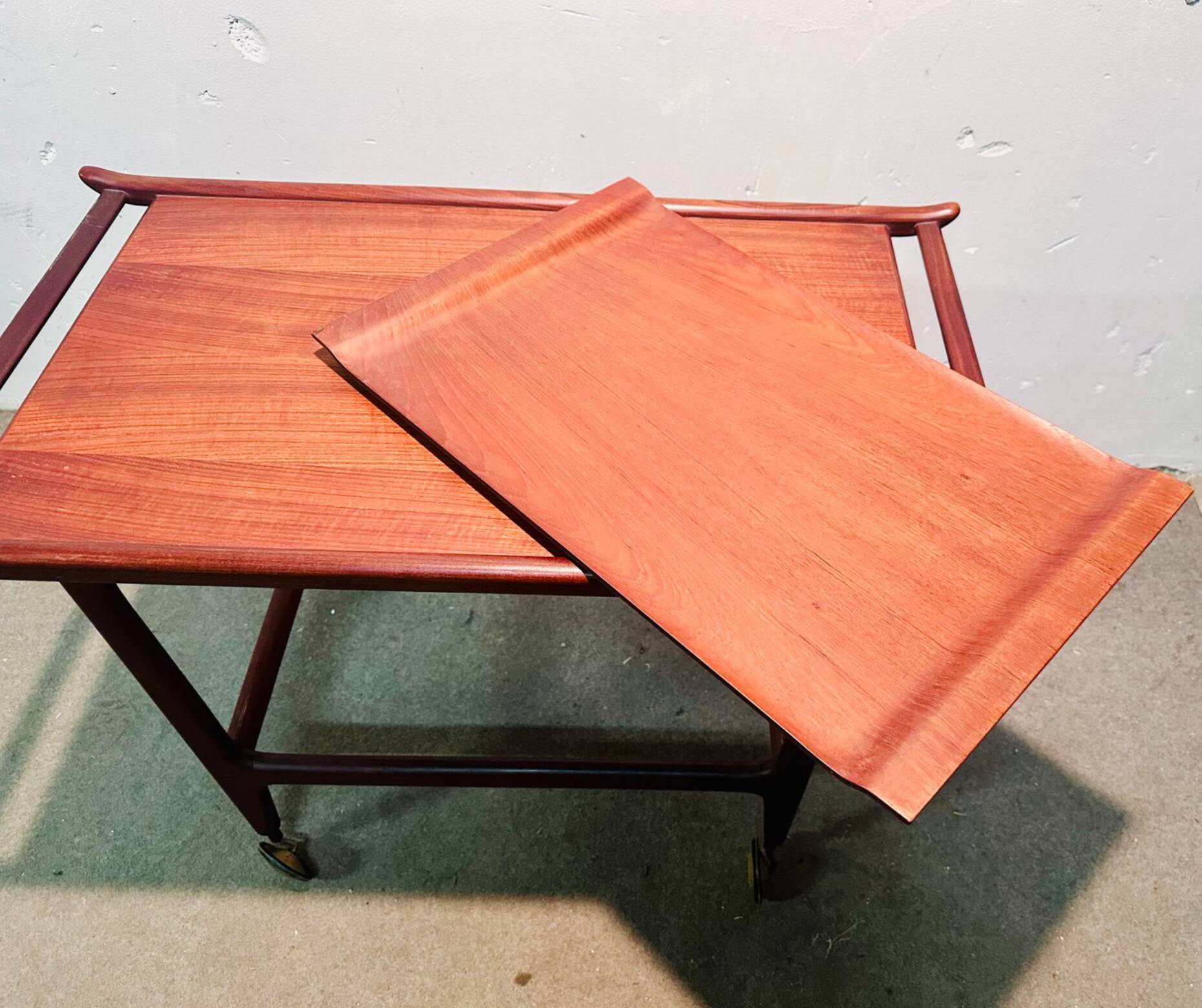 Carrello  di servizio danese