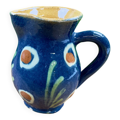 Petit pichet en céramique bleue décor floral peint main vintage