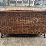 Rattan trunk in vintage wicker and wrought iron